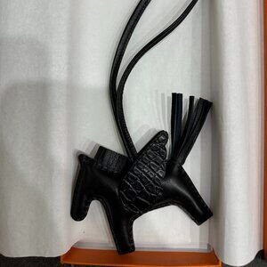 Hermes Rodeo Pegase Pegasus Touch Alligator Noir Black PM 2024 W stamp RARE